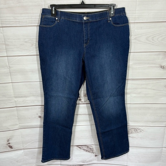 CJ Banks Denim - NWOT CJ Banks Comfort Waist Stretch Relaxed Fit Mid-Rise Jeans Size 16W Petite